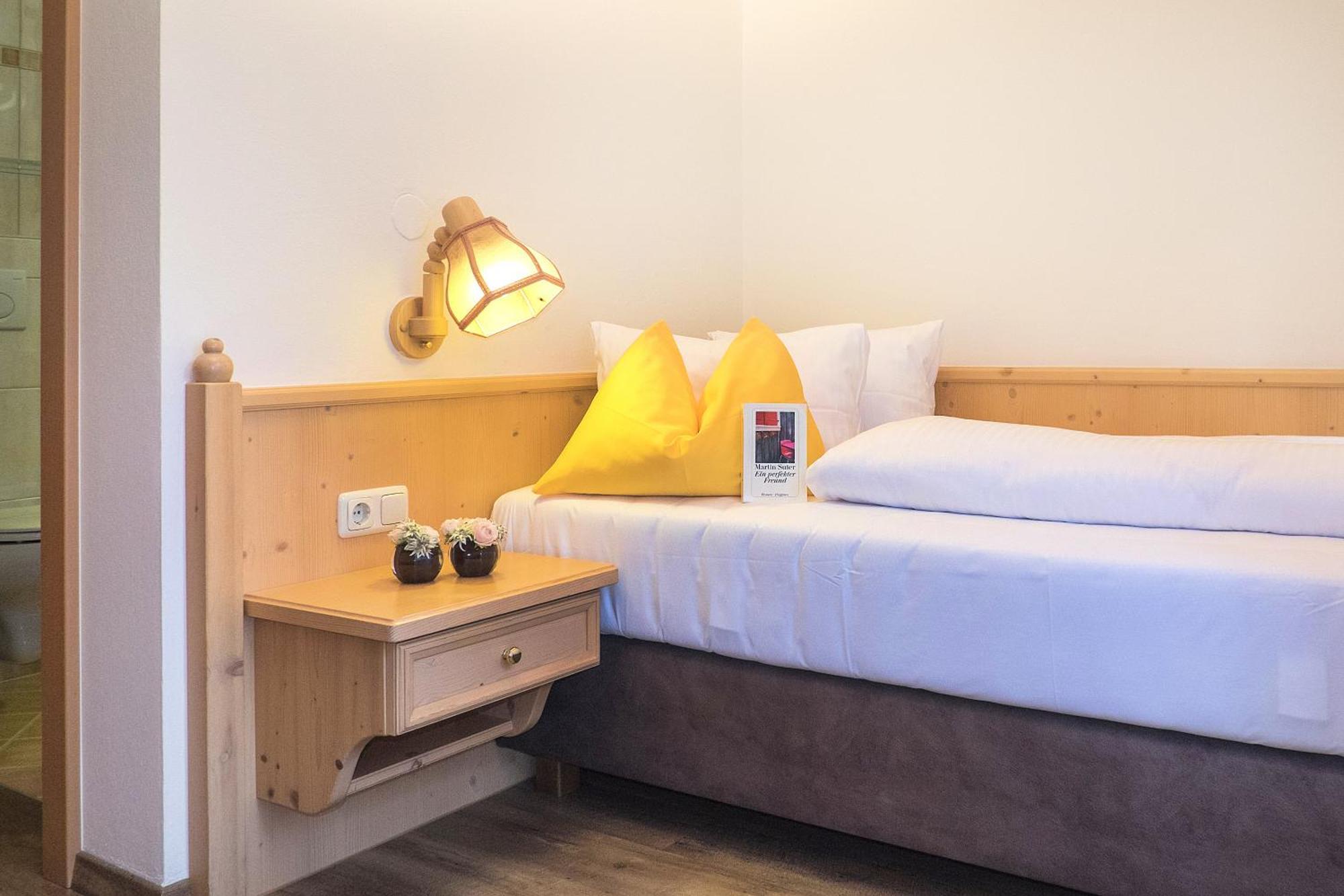 Hotel Talblick Σάαλμπαχ-Χίντεργκλεμ Δωμάτιο φωτογραφία