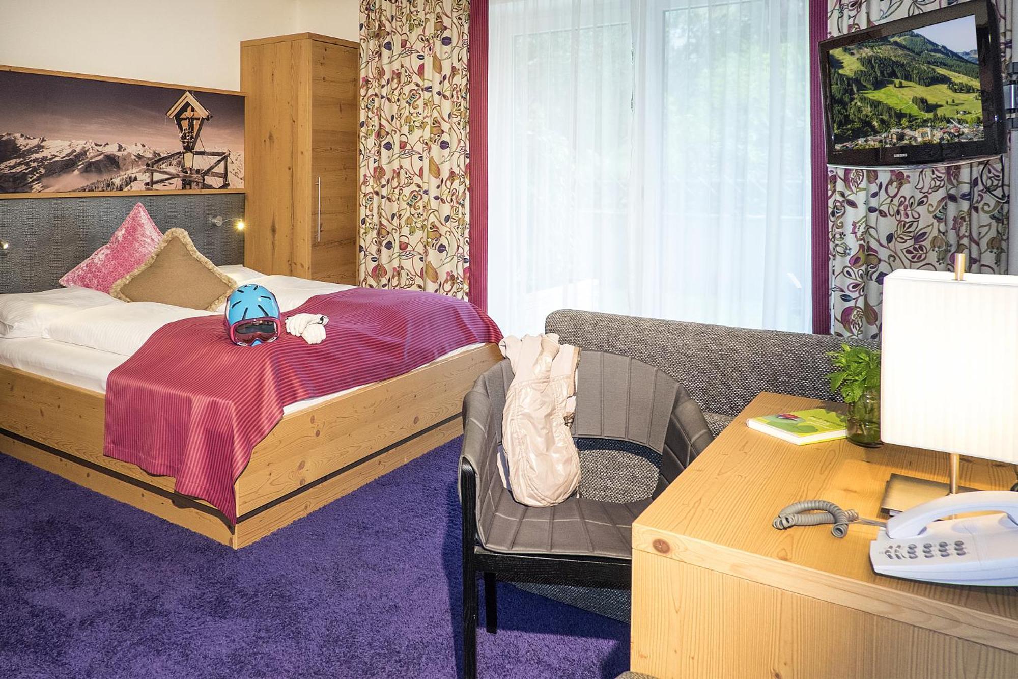 Hotel Talblick Σάαλμπαχ-Χίντεργκλεμ Δωμάτιο φωτογραφία